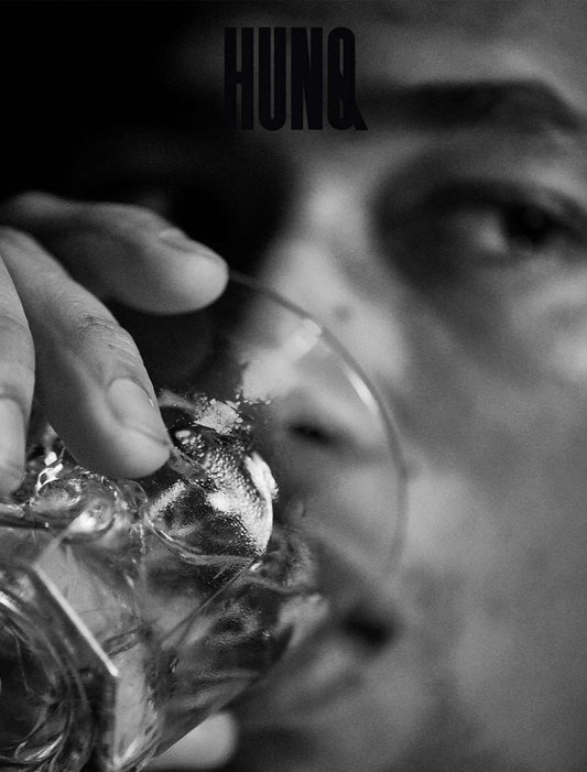 Hunq #002 Barman